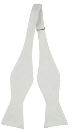 AKIRA self-tie bow tie