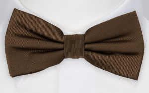 VETLE pre-tied bow tie
