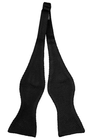 KURO self-tie bow tie