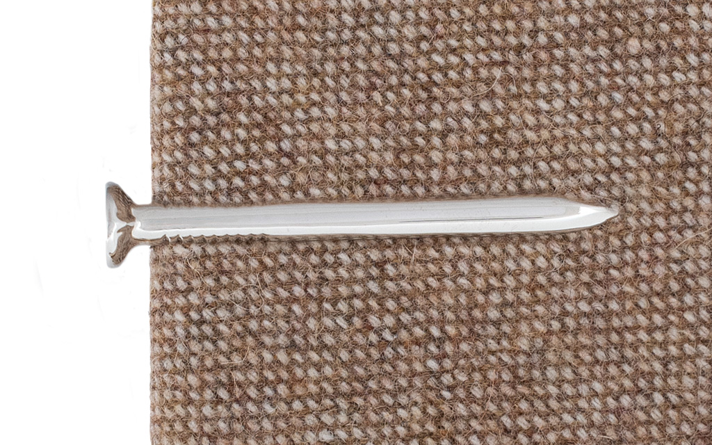 Nail Silver tie bar