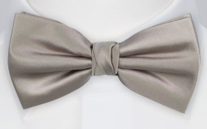 SATIN LATTE bow tie