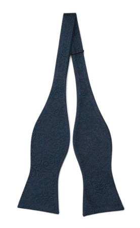 SWANKY DARK BLUE self-tie bow tie